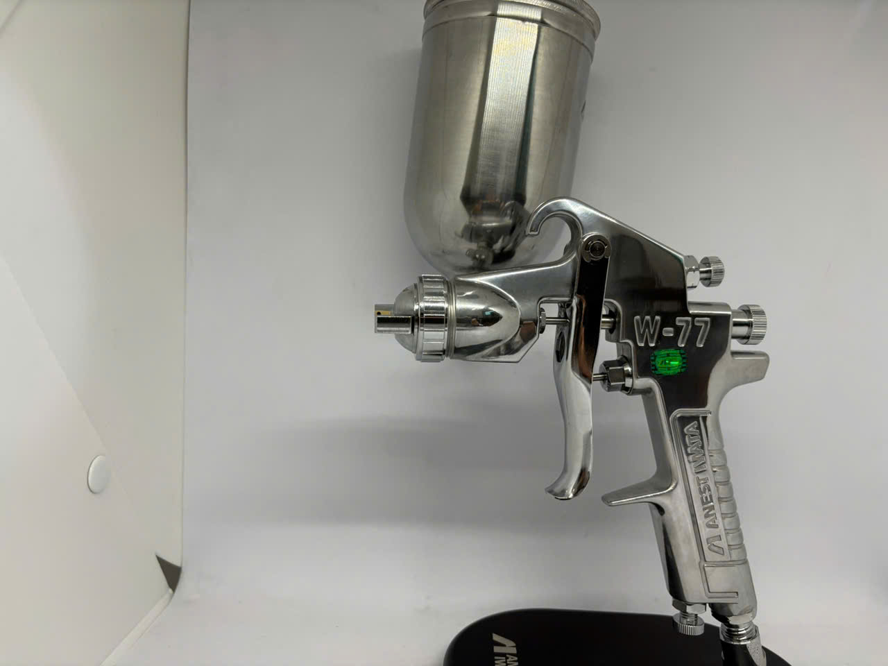 Súng phun sơn lớn dòng W77 (W-77 seri) Anest Iwata